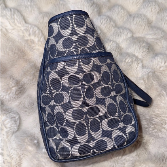Denim Coach Navy and White Signature Tote - Picture 3 of 14